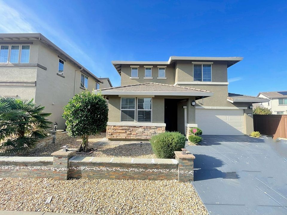1st image of 7250 Arroyo Willow Dr