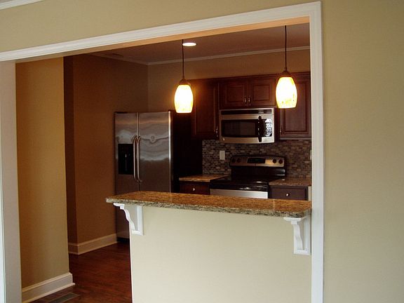 Bar to Kitchen