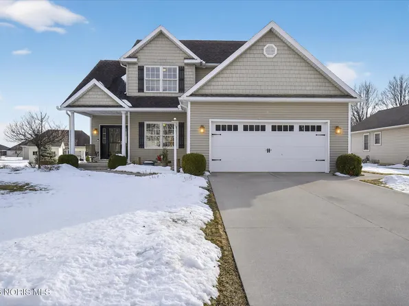 1171 Apache Dr, Wauseon, OH 43567