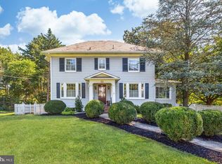 305 Hilton Ave, Catonsville, MD 21228