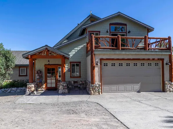 70 Berry Dr, Crowley Lake, CA 93546