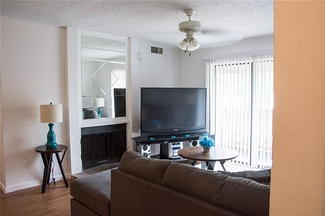 2nd image of 8110 Skillman St #3070