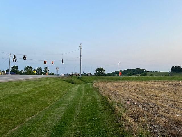 2nd image of 0 Lancaster New Lexington Rd