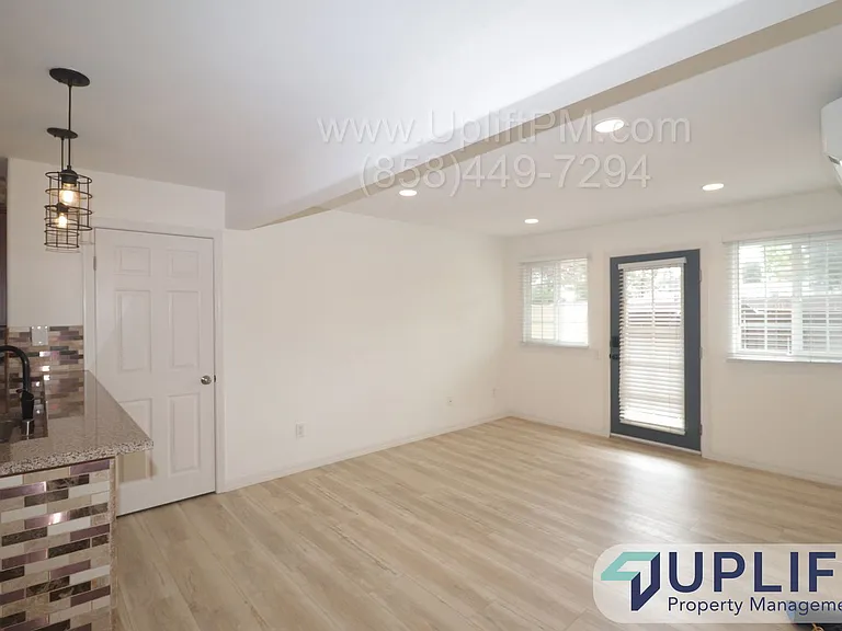 5402 Balboa Arms Dr #305 — Photo 3