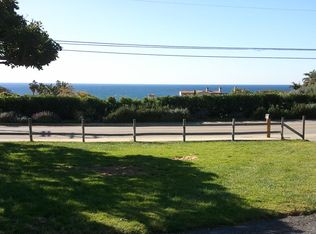 30441 Morning View Dr, Malibu, CA 90265