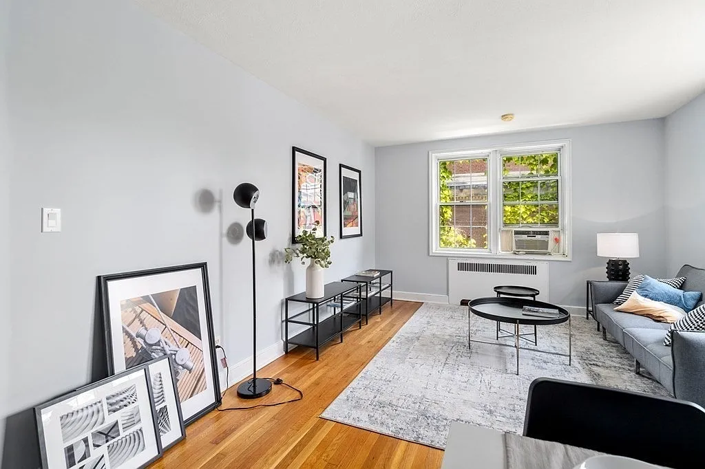 1 bed, 690 sqft, $3,200 — Photo 3
