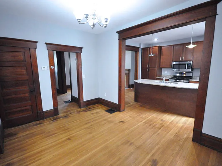 49 Euclid Ave — Photo 5