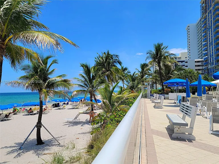 2030 S Ocean Dr #923 — Photo 23