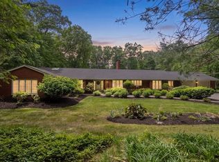 62 Mill St, Sherborn, MA 01770