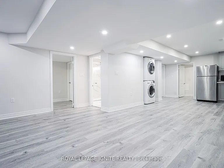 1257 Roper Dr #BASEMENT — Photo 12