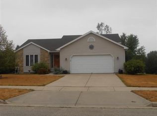 665 Sumac St, Oregon, WI 53575