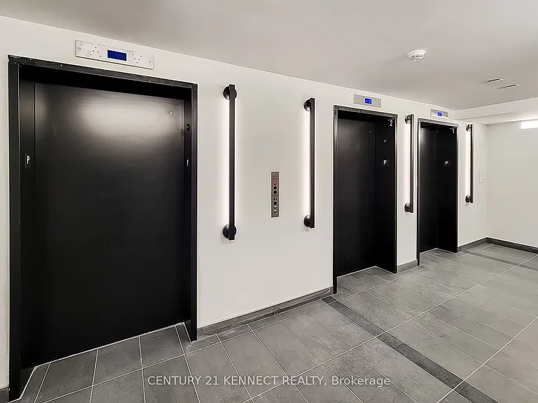1 Jarvis St #1121 — Photo 11