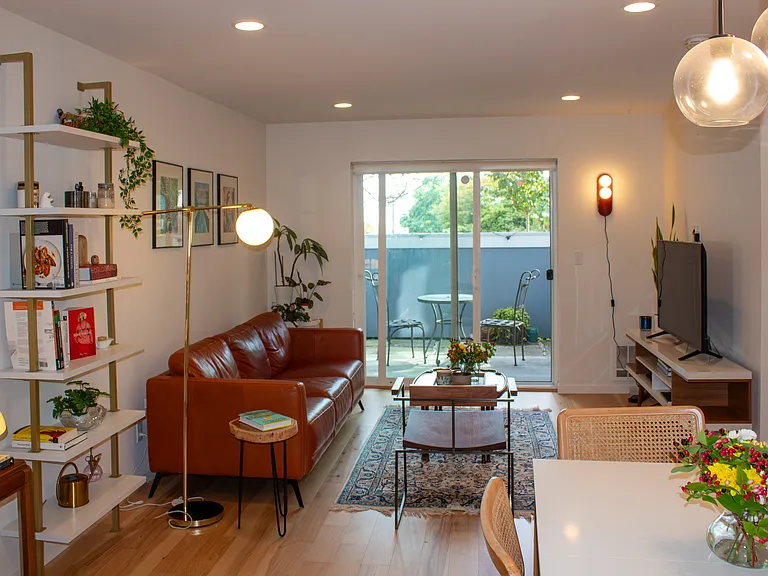 160 Lee St #109 — Photo 4