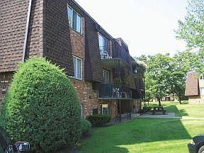 2nd image of 3400 McKinley Pkwy #1
