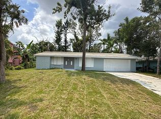 43 Lake St, North Fort Myers, FL 33903