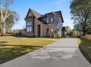 610 Lowndes Hill Rd, Greenville, SC 29607