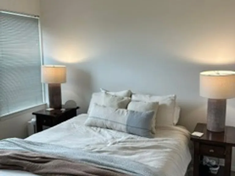 1835 Queen Anne Ave N #303 — Photo 6