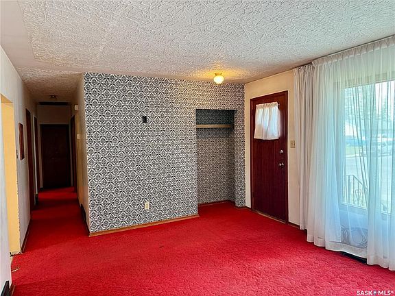 5th image of 2921 23rd STREET W