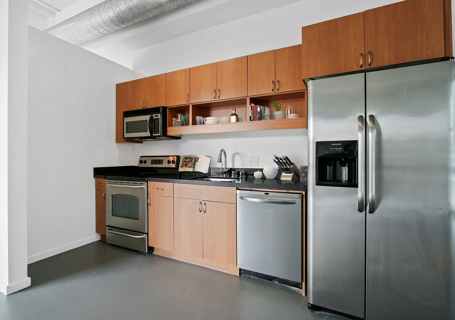 Packard Lofts — Photo 2