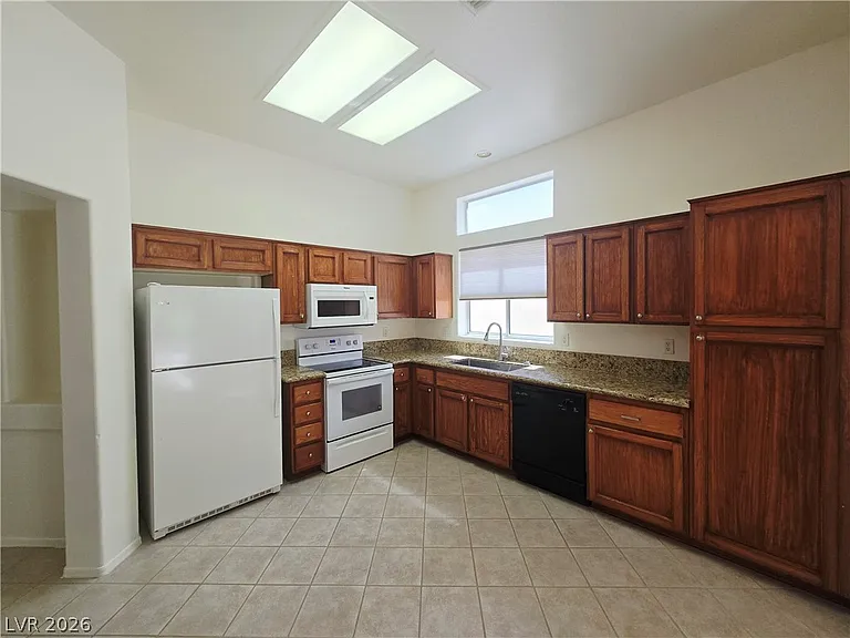 10309 Longwood Dr — Photo 8