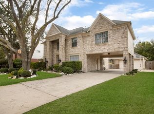 2214 Laurel Oaks Dr, Houston, TX 77014