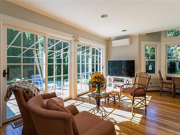 5th image of 9 Seymour Pl