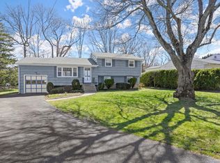 155 Pepperidge Cir, Fairfield, CT