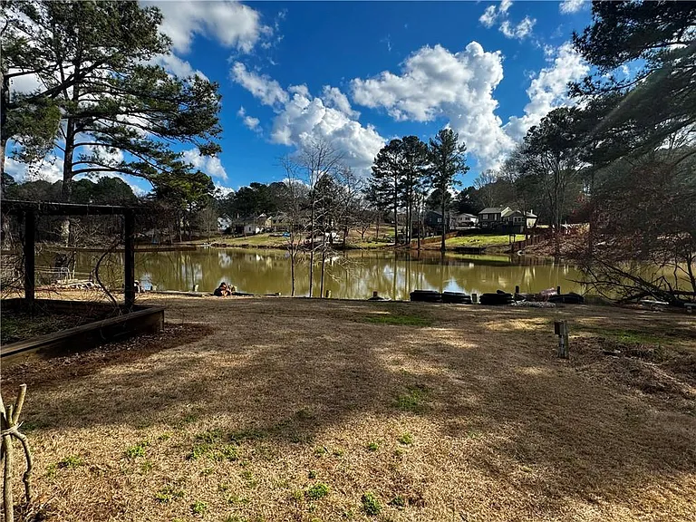 1709 Rangewood Dr SW — Photo 4