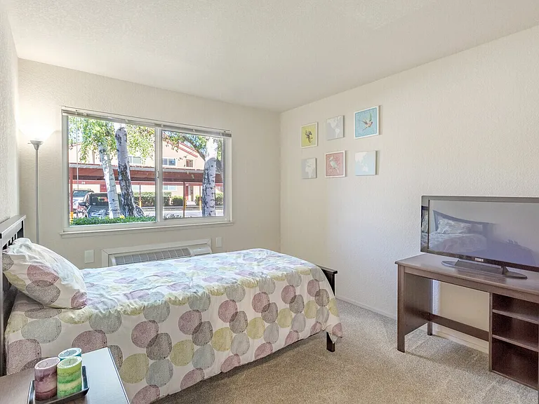 Macara Gardens Apartments — Photo 21