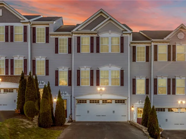 212 Brae Glen Dr, Canonsburg, PA 15317