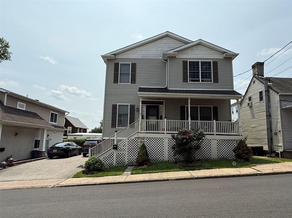 33 Main St #2F