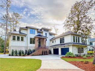 19 Oxford Dr, Hilton Head Island, SC 29928