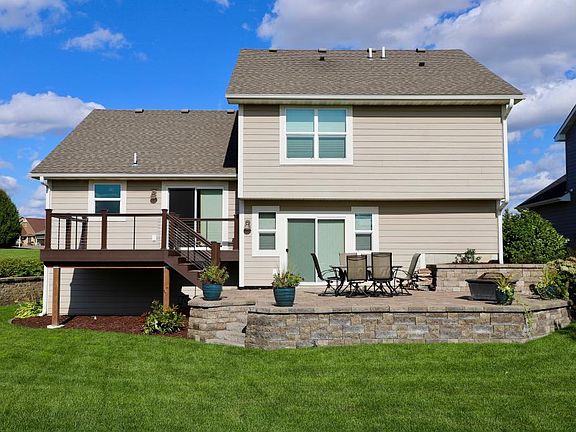 4th image of 824 Indigo Ln