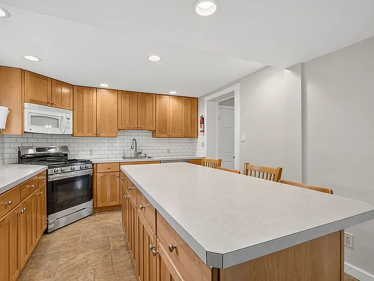 432 Plainsboro Rd #1 — Photo 8