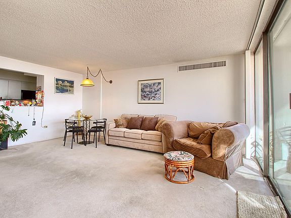 2nd image of 1020 15th St APT 40A