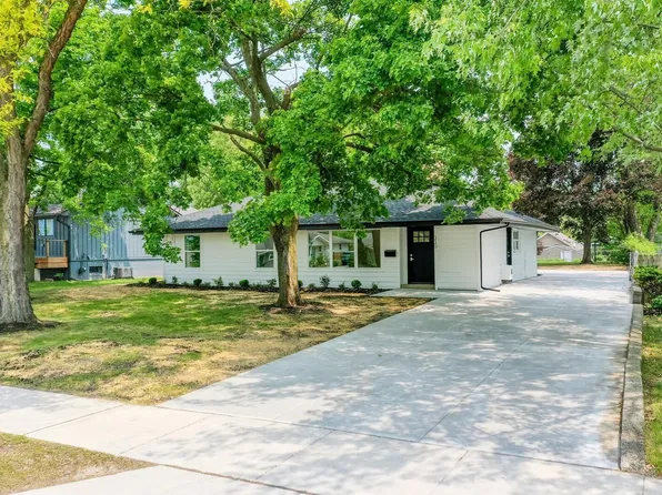 330 N Helen Ave, Rochester, MI 48307