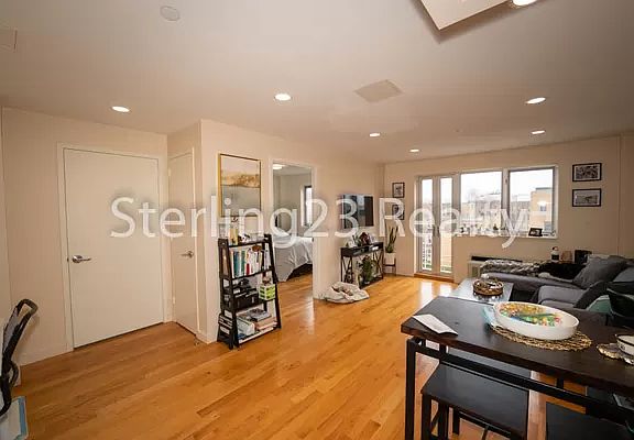 4th image of 23-15 Astoria Blvd #3J