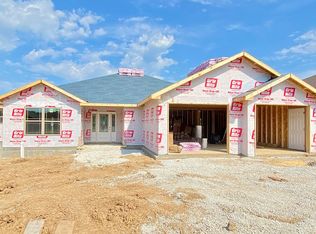 832 Ronan Ct, Jefferson City, MO 65109