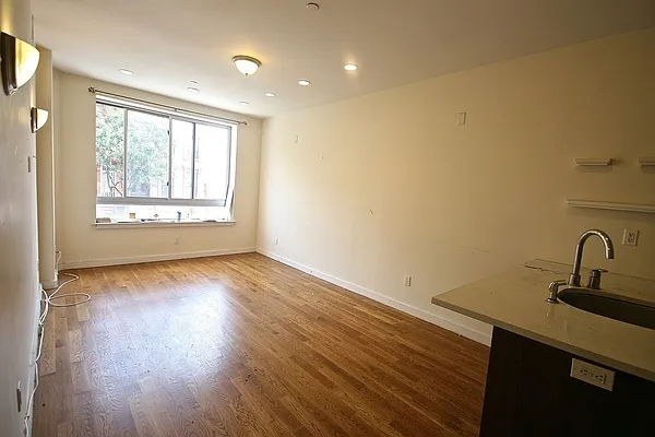 Rented by Rental Solutions Inc | media 17