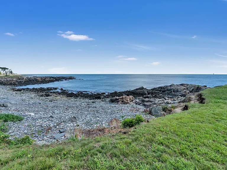 28 Surf Point Rd — Photo 3