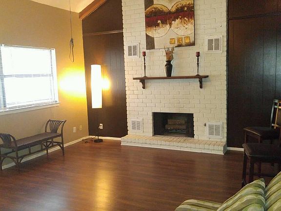 5th image of 8526 Timberbriar St