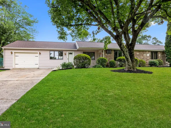 1100 Wayland Ave, Bensalem, PA 19020