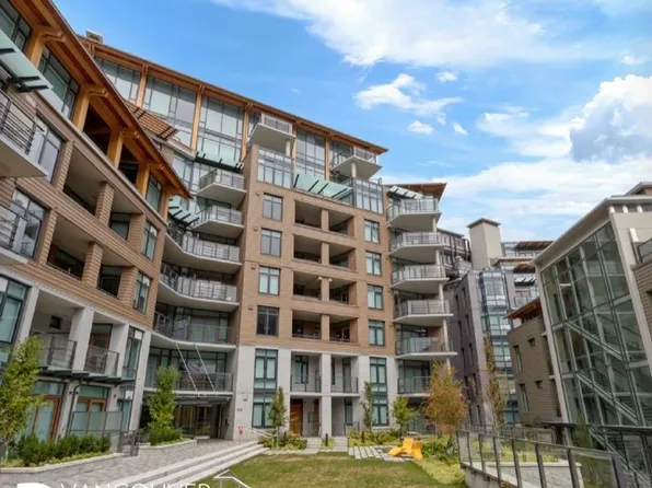 6687 Nelson Ave #6XX, West Vancouver, BC V7W 1Z9