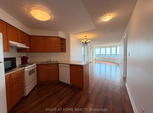 3880 Duke Of York Blvd #2111, Mississauga, ON L5B 4M7