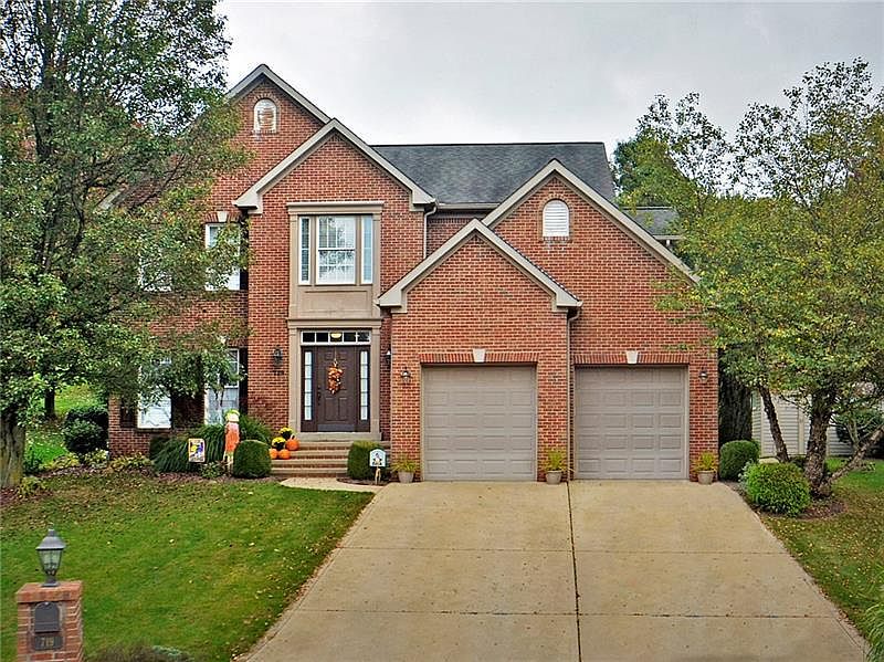 1st image of 719 Rosewood Dr