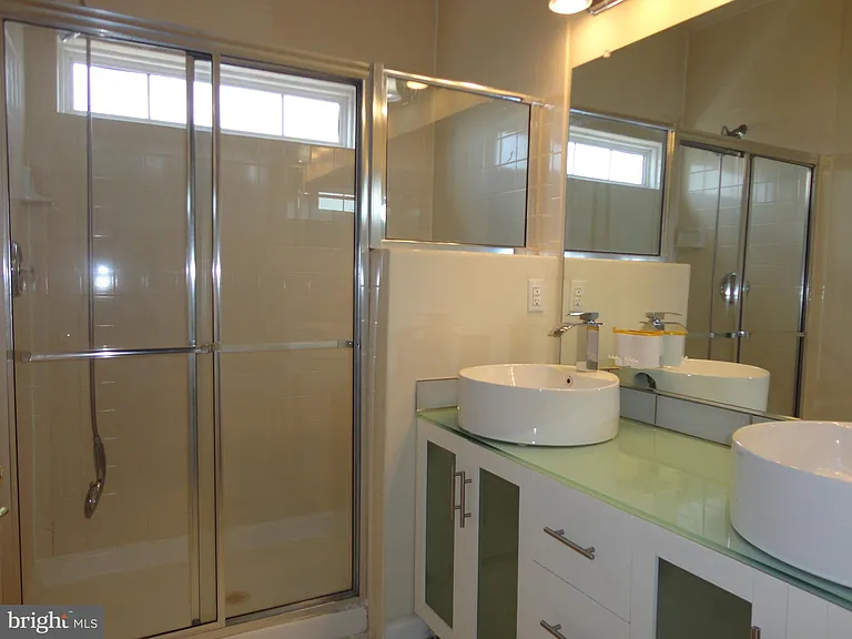 24699 Kings Canyon Sq — Photo 21