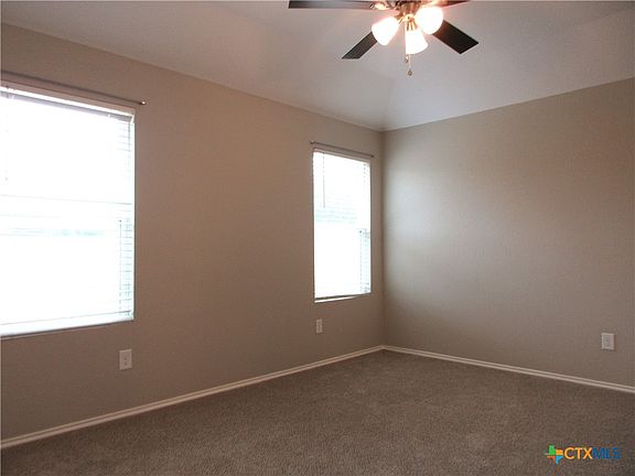 5th image of 205 Granary Dr