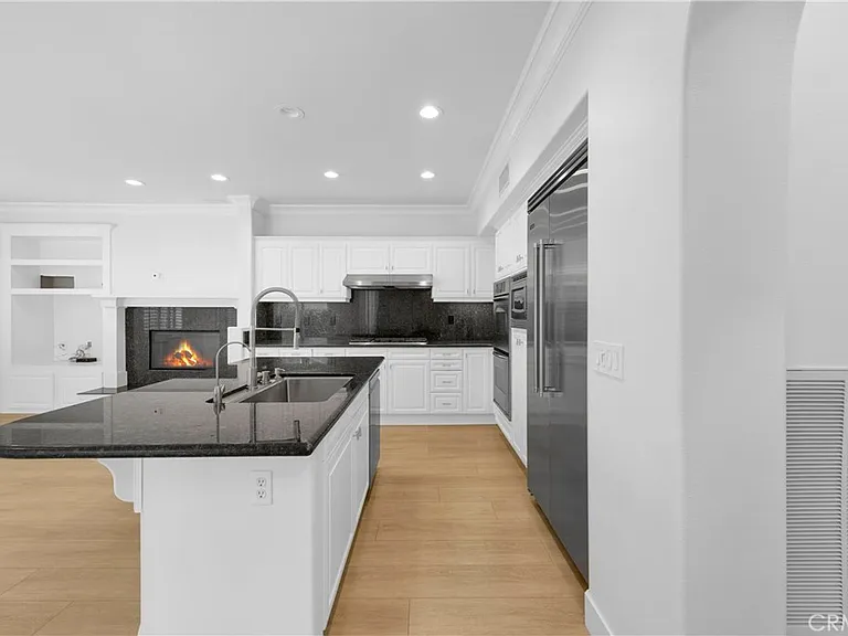 5271 Pearce Dr — Photo 18