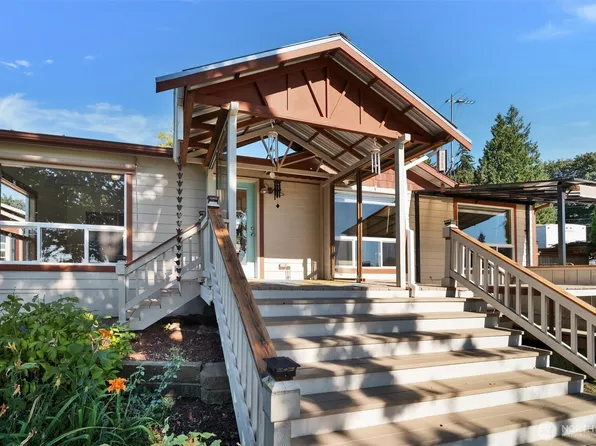 520 75th Avenue SE, Lake Stevens, WA 98258