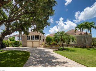 2610 Half Moon Walk, Naples, FL 34102